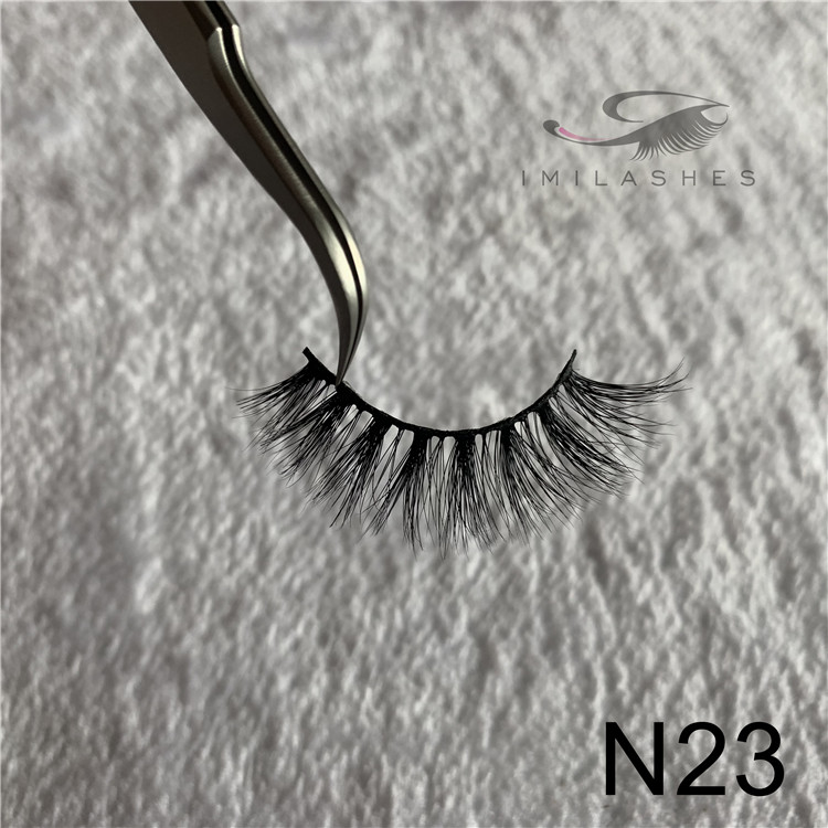 mink lashes extensions vendor in China.jpg